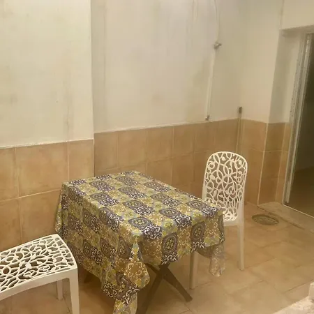 Casa 1808 *